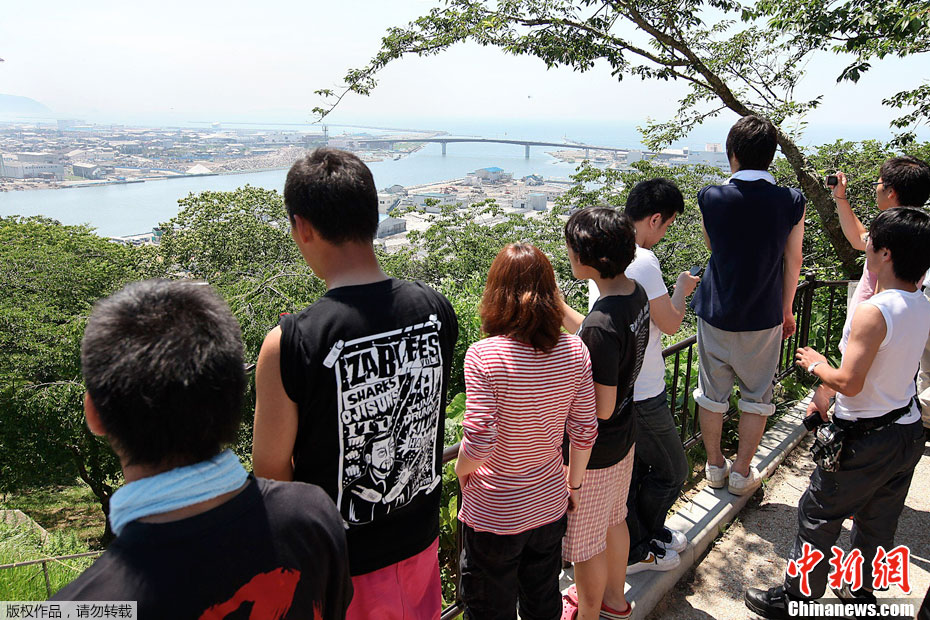 日本发生7.1级地震图片