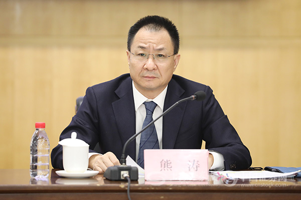江苏银保监局熊涛:加大制造业金融支持力度-新闻-上