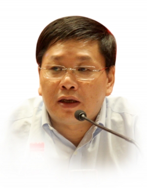 华丽转身 扬帆海外——专访华海药业创始人陈保华