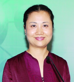 药业董事长 花轩德先生九洲药业总经理 花莉蓉女士九洲药业财务总监