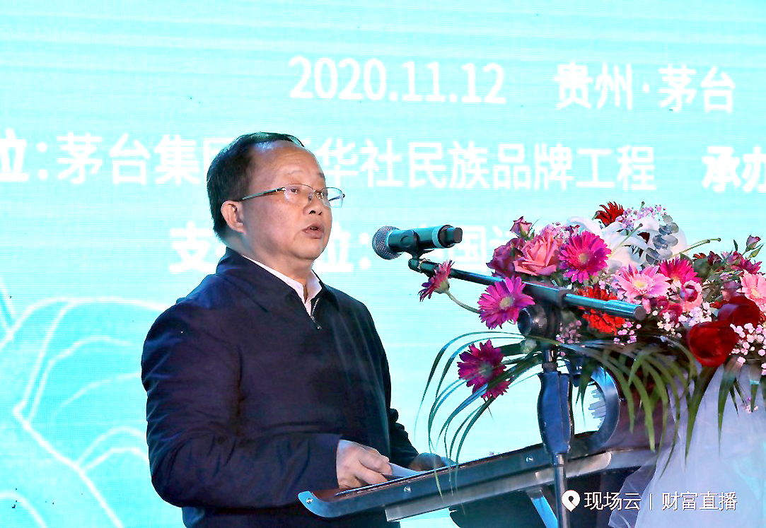 活动现场,获奖选手亲口朗诵获奖诗歌,叶延滨,庞培,谷未黄等知名诗人