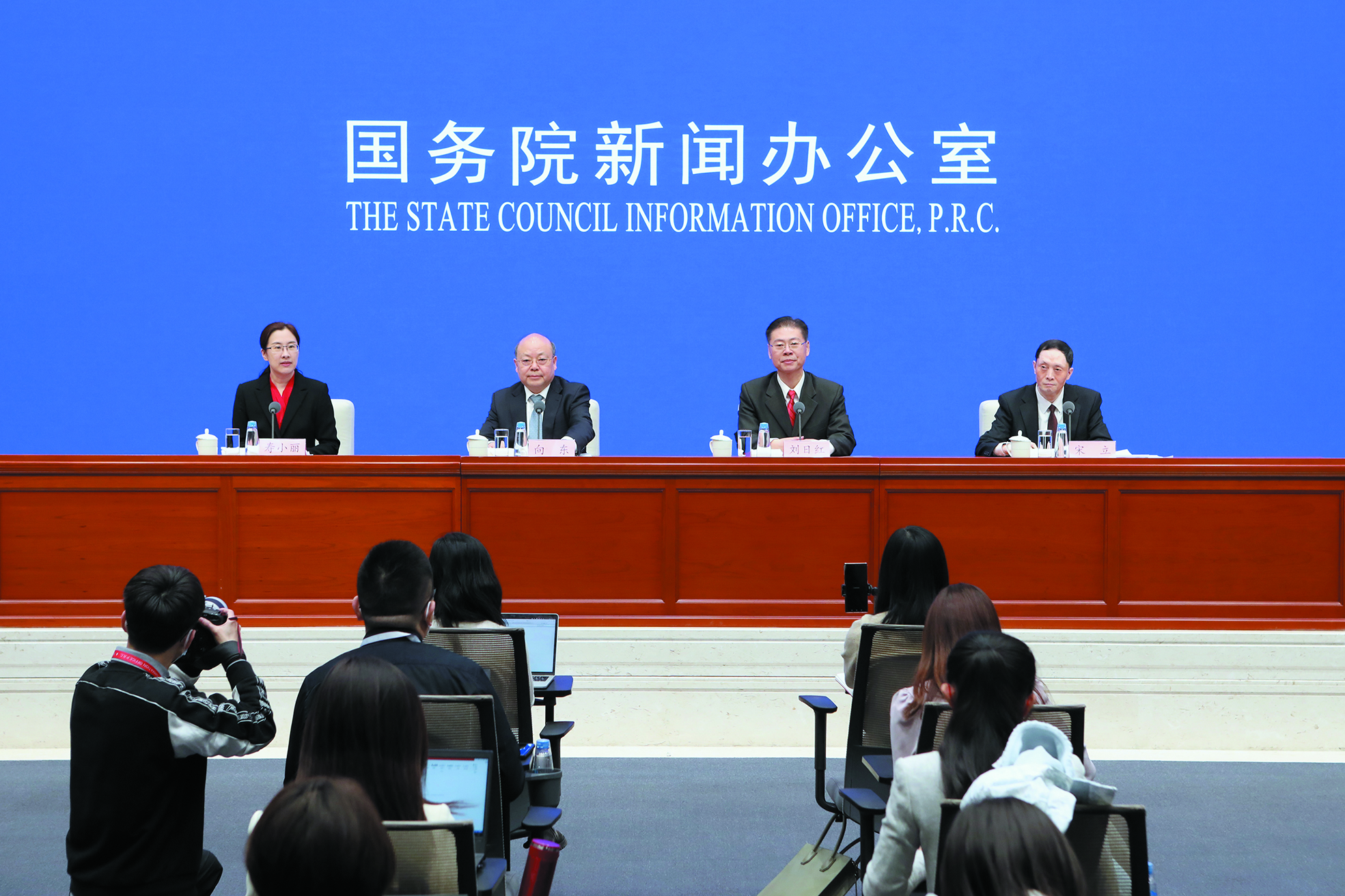 gdp减cpi_新京报:GDP三季度同比增长4.9%中国经济长期韧性不减