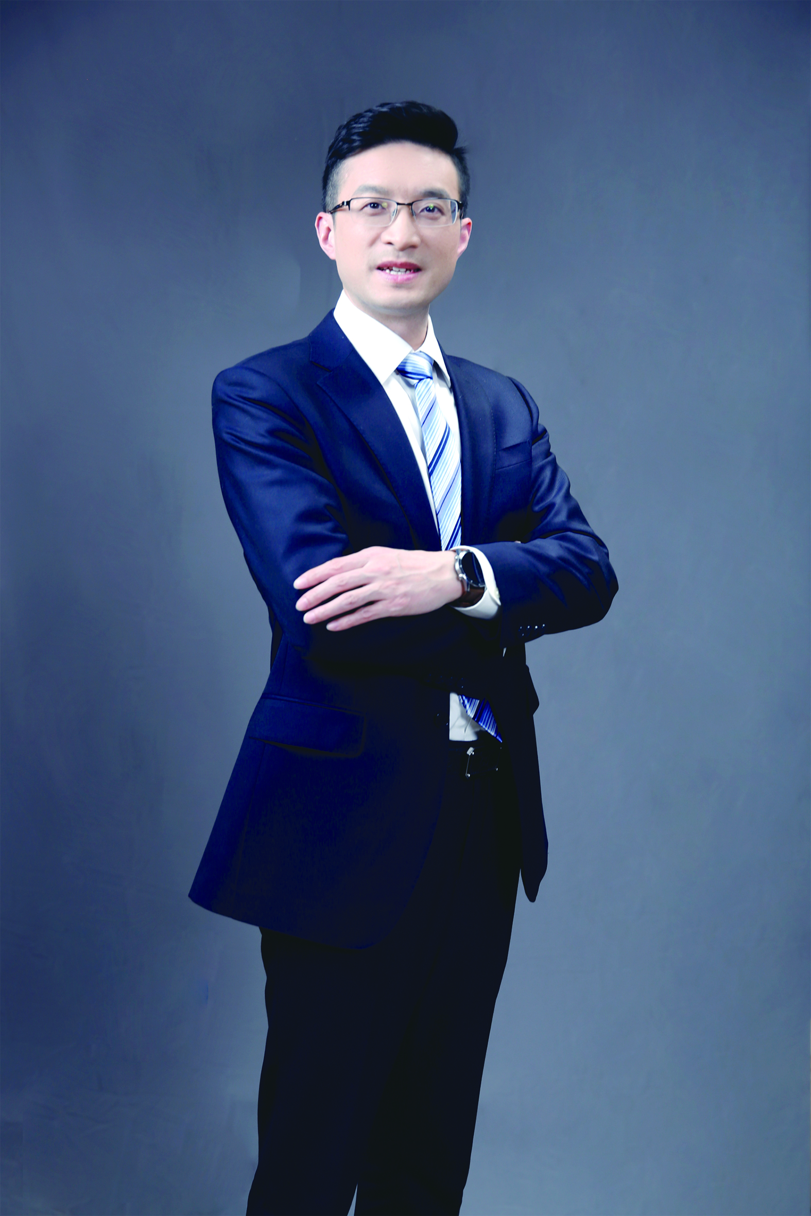 荀玉根张夏方奕王杨主持:徐蔚 费天元圆桌嘉宾:海通