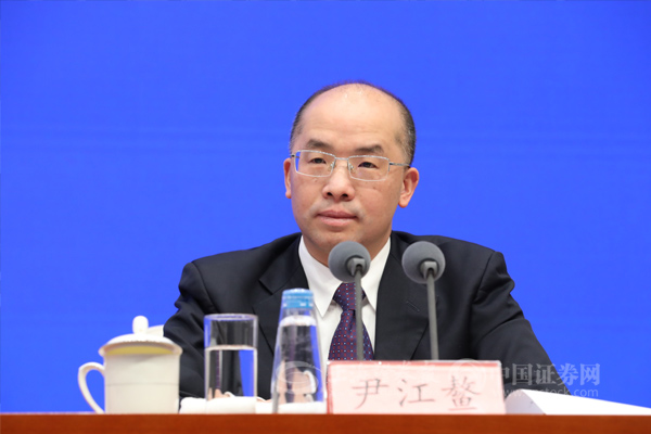 金融监管总局尹江鳌:商业保险年金已积累养老金超过6万亿元 覆盖近1亿